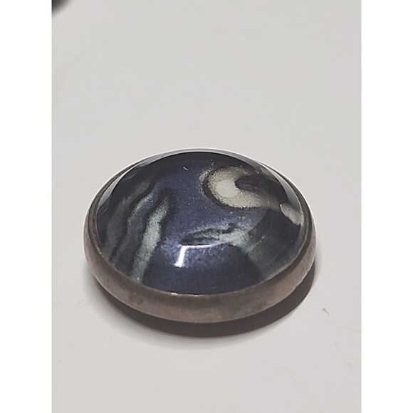 Antique Metal Button w/ Glass Center – Under Glass Design Vintage Collectible - Picture 5 of 8
